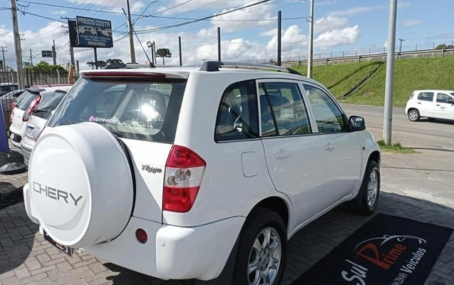 imagem-https://www.socarrao.com.br/sc-vehicle-images-prod/1979084/1787419179189-8160048_13_B_3f24f8c8a2.jpeg