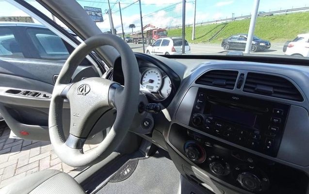 imagem-https://www.socarrao.com.br/sc-vehicle-images-prod/1979084/1787419179200-8160048_1_B_c7da506755.jpeg