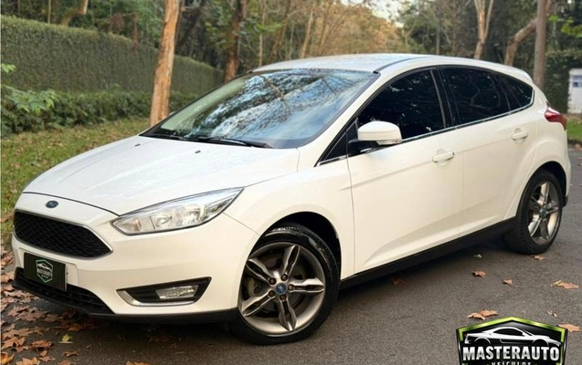 imagem-https://www.socarrao.com.br/sc-vehicle-images-prod/1979189/1791289032147-8137625_17_B_e5ca3e6f4f.jpeg