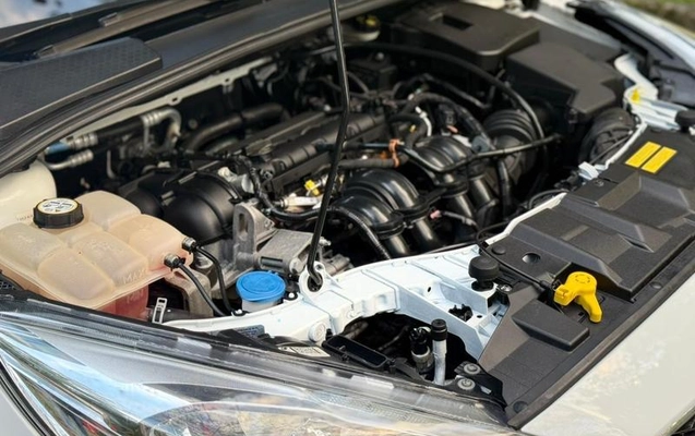 imagem-https://www.socarrao.com.br/sc-vehicle-images-prod/1979189/1791289032174-8137625_16_B_5508b0937f.jpeg