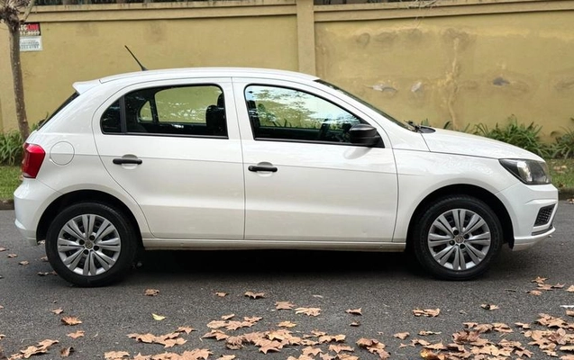 imagem-https://www.socarrao.com.br/sc-vehicle-images-prod/1979289/1787168184173-8094239_5_B_8daee269c1.jpeg