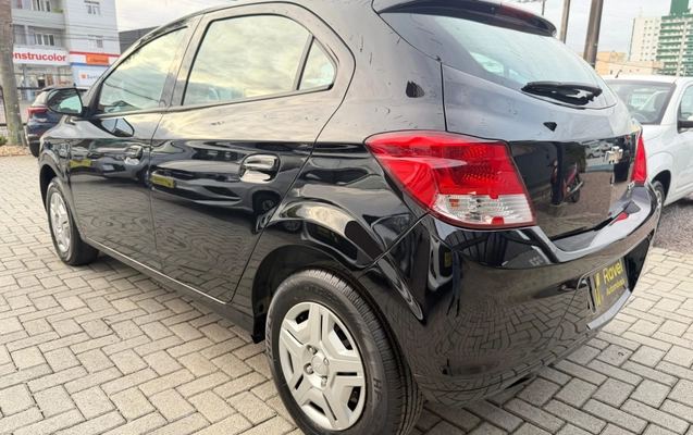 imagem-https://www.socarrao.com.br/sc-vehicle-images-prod/1979389/1784573083625-003_1e9f3527e44ce3ad1fbe9a6fa1ecfe44.jpeg
