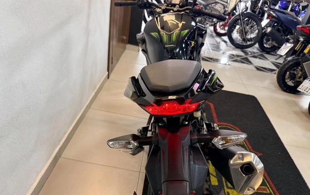 imagem-https://www.socarrao.com.br/sc-vehicle-images-prod/1979470/1782221628063-8160252_4_B_6b1a1cee56.jpeg