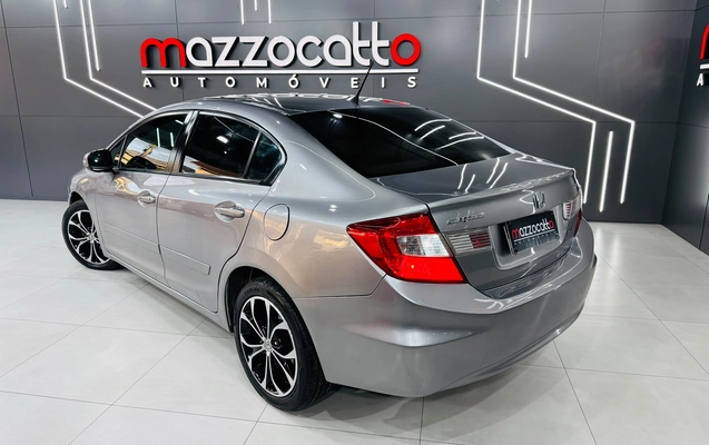 imagem-https://www.socarrao.com.br/sc-vehicle-images-prod/1979691/1780692770932-003_fb8095510c2753c3b562d8a7d88cf2c4.jpeg