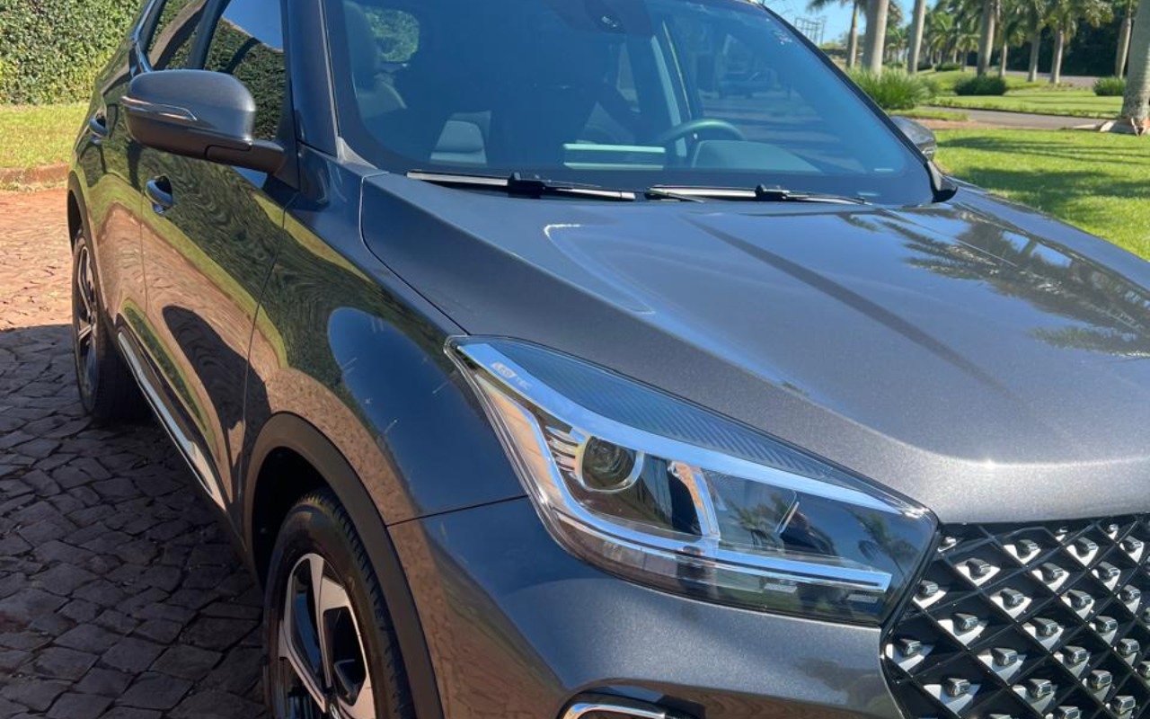 imagem-https://www.socarrao.com.br/sc-vehicle-images-prod/1980032/1781288375779-MyBUSUdHTzEwIDA0LmpwZw.jpg