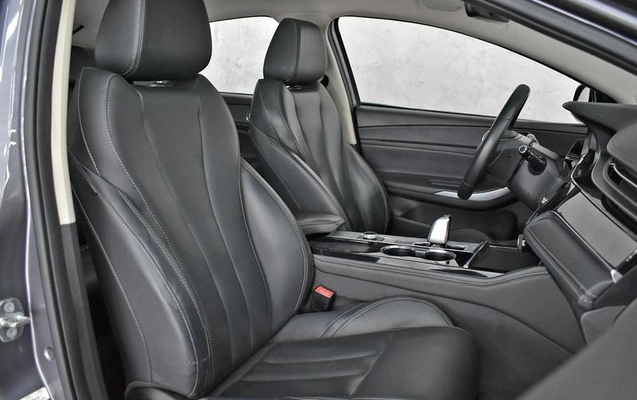 imagem-https://www.socarrao.com.br/sc-vehicle-images-prod/1980132/1789228692586-8160023_6_B_28e561467f.jpeg
