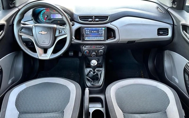 imagem-https://www.socarrao.com.br/sc-vehicle-images-prod/1980639/1788361909785-8126923_10_B_b7c3601e4f.jpeg
