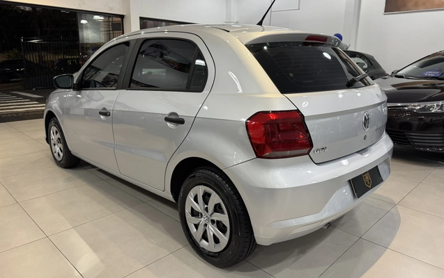 imagem-https://www.socarrao.com.br/sc-vehicle-images-prod/1984948/1780720416275-4_013305.jpg
