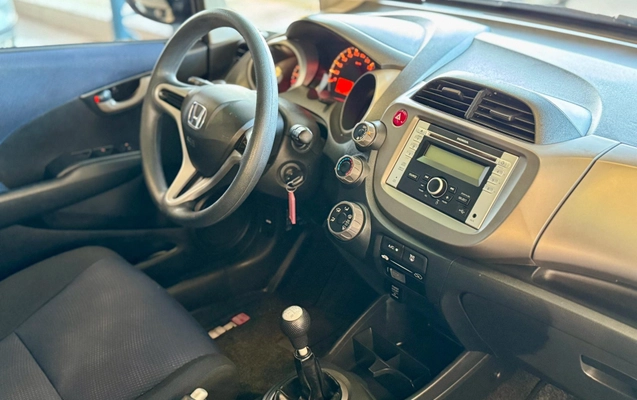 imagem-https://www.socarrao.com.br/sc-vehicle-images-prod/1990503/1782231833996-203a86e9a0ca4d11b9be5eb7ae642968_1780748129954.jpg