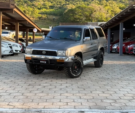 Toyota Hilux SW4 4x4 2.8 Diesel 1995 Prata — foto 1 de 3