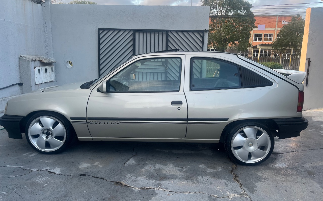 Chevrolet Kadett GL/SL/Lite/Turim 1.8 na cor Cinza em Curitiba / PR - 1990576