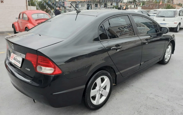 imagem-https://www.socarrao.com.br/sc-vehicle-images-prod/1990582/1780750564948-MDQuanBlZw.jpeg