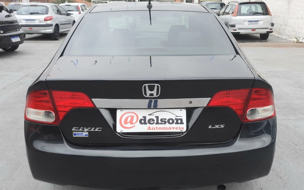 imagem-https://www.socarrao.com.br/sc-vehicle-images-prod/1990582/1780750565083-MDUuanBlZw.jpeg