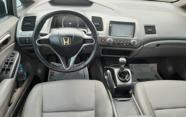 imagem-https://www.socarrao.com.br/sc-vehicle-images-prod/1990582/1780750565372-MDguanBlZw.jpeg