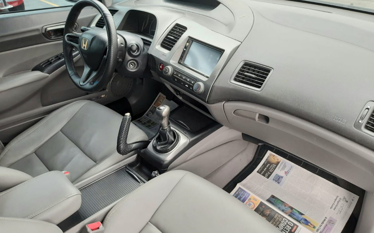 imagem-https://www.socarrao.com.br/sc-vehicle-images-prod/1990582/1780750565463-MDkuanBlZw.jpeg