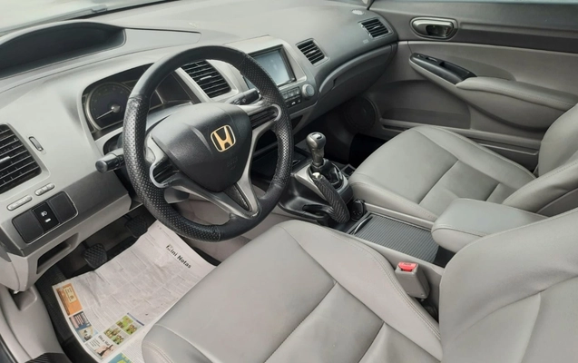 imagem-https://www.socarrao.com.br/sc-vehicle-images-prod/1990582/1780750565570-MTAuanBlZw.jpeg