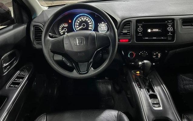 imagem-https://www.socarrao.com.br/sc-vehicle-images-prod/1990686/1786467626688-8159859_3_B_b31796abd4.jpeg