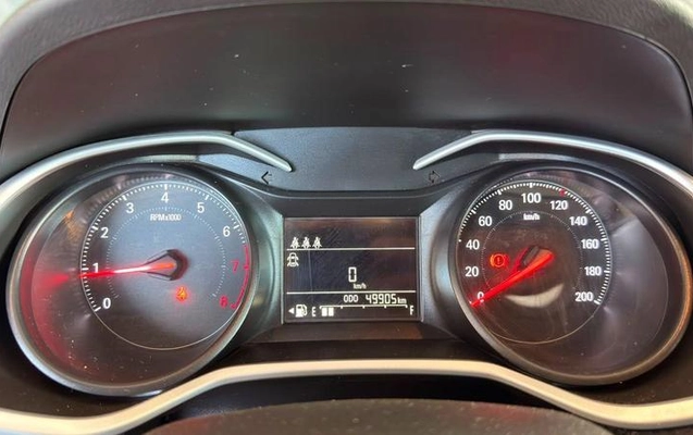 imagem-https://www.socarrao.com.br/sc-vehicle-images-prod/1990743/1783433329103-8130963_17_B_5f5d6d231d.jpeg