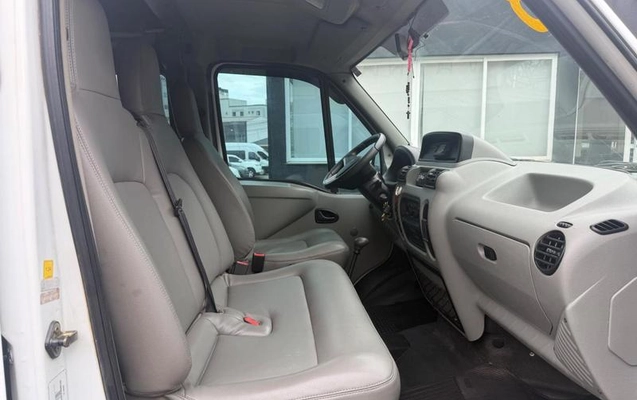 imagem-https://www.socarrao.com.br/sc-vehicle-images-prod/1990875/1784160618918-8161717_10_B_ae6b1b13ba.jpeg