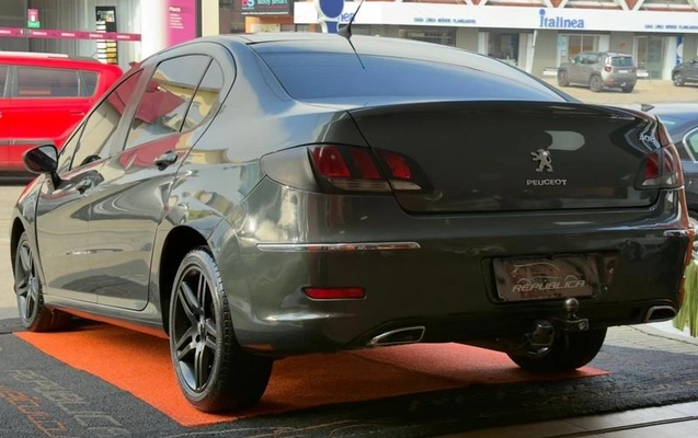 imagem-https://www.socarrao.com.br/sc-vehicle-images-prod/1991004/1788633350709-8110292_5_B_d0f07f879a.jpeg