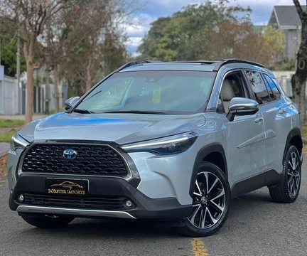 Toyota Corolla Cross 2024 Prata — foto 1 de 3