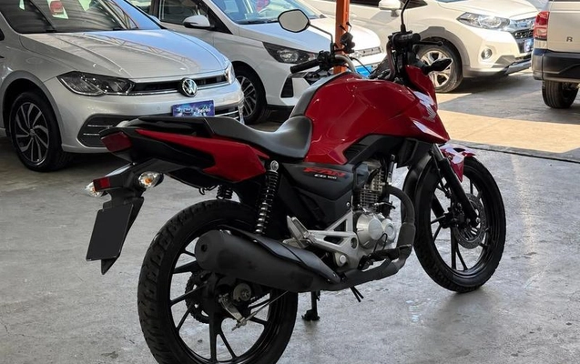 imagem-https://www.socarrao.com.br/sc-vehicle-images-prod/1991011/1785848278336-8153940_8_B_aafdafc2da.jpeg