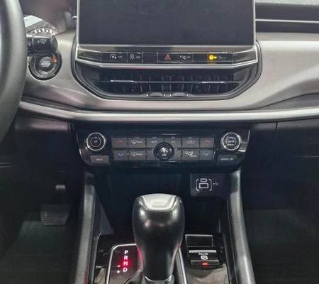 imagem-https://www.socarrao.com.br/sc-vehicle-images-prod/1991031/1783543744400-8161922_3_B_81f223e9f3.jpeg
