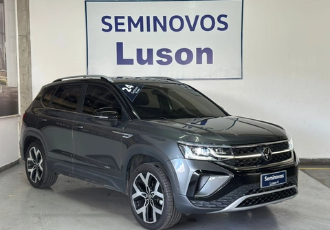 Volkswagen Taos 2024 Cinza — foto 1 de 3
