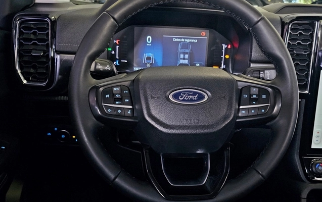 imagem-https://www.socarrao.com.br/sc-vehicle-images-prod/1991233/1789042102897-bRxaIrIhXEJpEeazReSDo5FtAyZrO1dn.jpg
