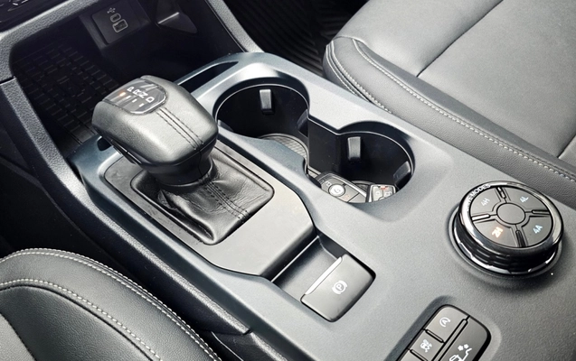 imagem-https://www.socarrao.com.br/sc-vehicle-images-prod/1991242/1789042191159-uEjti93lGVWeROGKZUVLT9GT6oEeZsHd.jpg