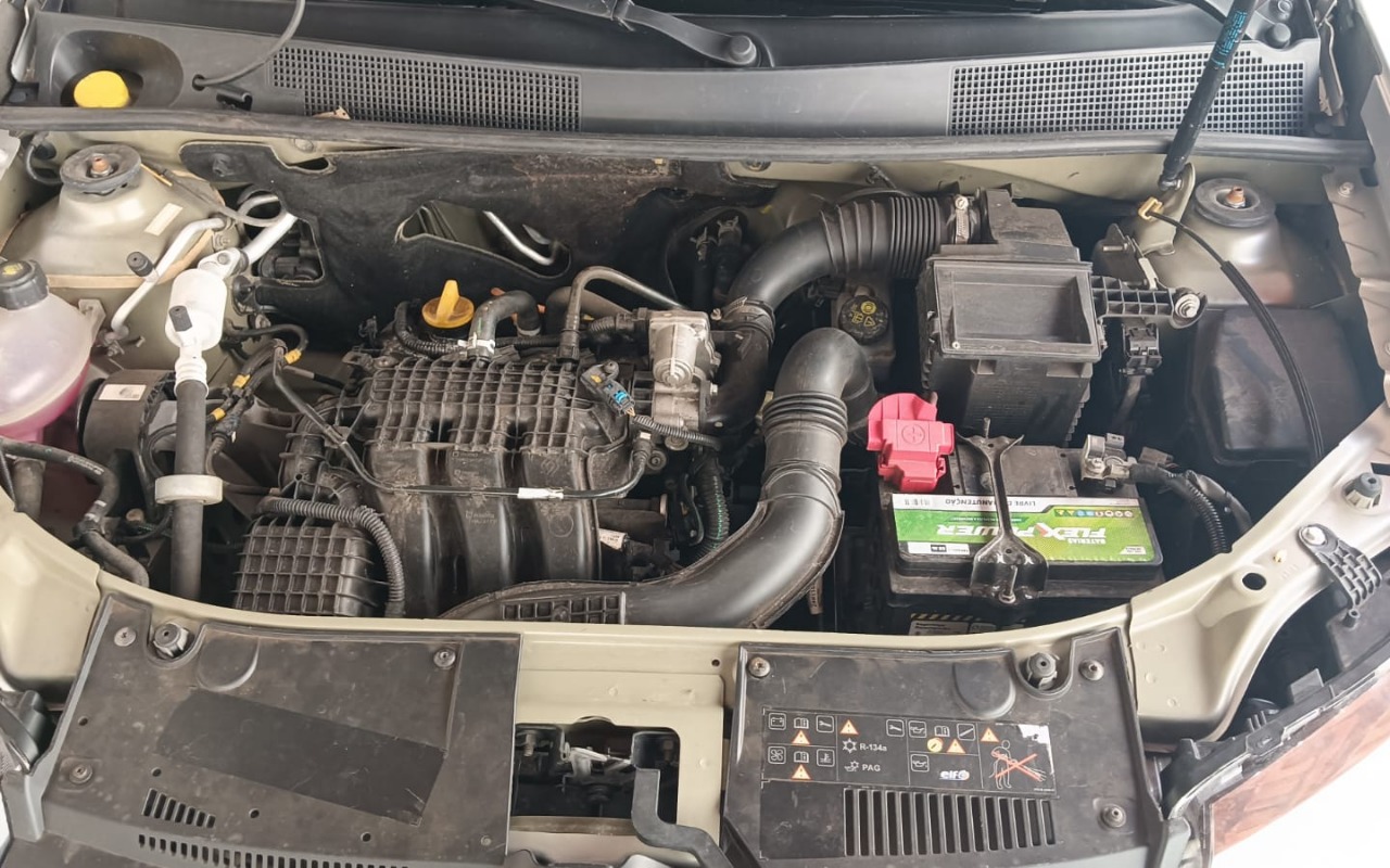 imagem-https://www.socarrao.com.br/sc-vehicle-images-prod/1991246/1780769994829-V2hhdHNBcHAgSW1hZ2UgMjAyNi0wMy0wMiBhdCAyMi40OC4xMC5qcGVn.jpeg