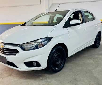Chevrolet Prisma 2017 Branco — foto 1 de 3