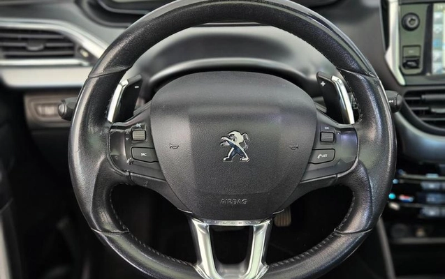 imagem-https://www.socarrao.com.br/sc-vehicle-images-prod/1991378/1784399662342-8162248_23_B_67e0d14ed3.jpeg