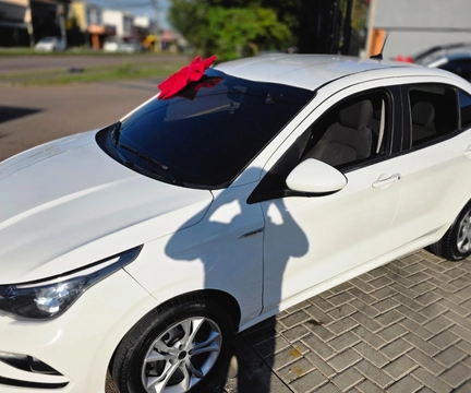 Fiat Cronos DRIVE 1.3 8V Flex 2019 Branco — foto 1 de 3