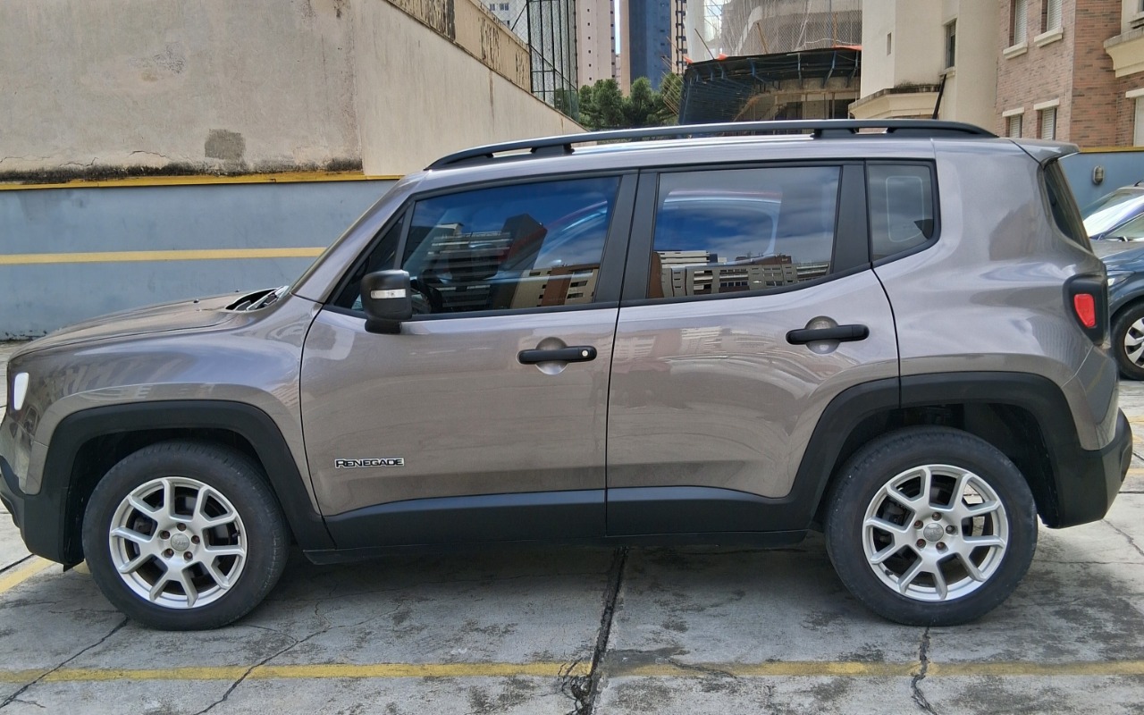 imagem-https://www.socarrao.com.br/sc-vehicle-images-prod/1991500/1780791143084-MjAyNjA2MDFfMTIwMjU3LmpwZw.jpg