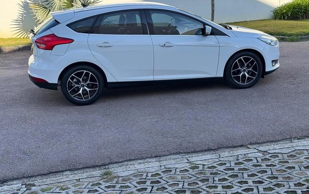 imagem-https://www.socarrao.com.br/sc-vehicle-images-prod/1998250/1788960079414-8162926_16_B_14a25f1942.jpeg