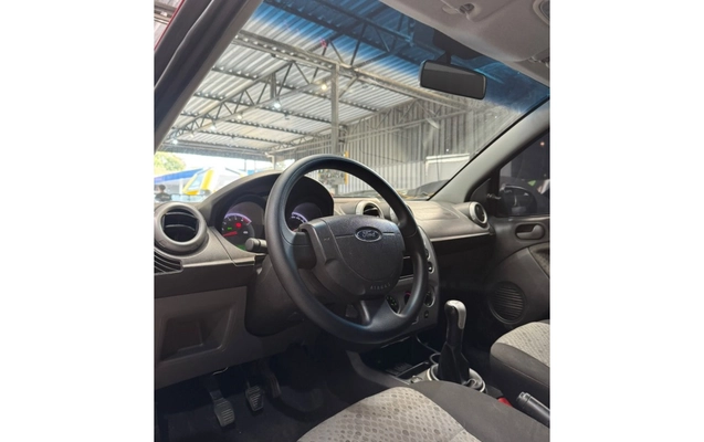 imagem-https://www.socarrao.com.br/sc-vehicle-images-prod/1998373/1780854155222-2_024213.jpg