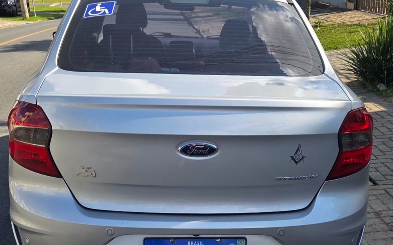 imagem-https://www.socarrao.com.br/sc-vehicle-images-prod/1998374/1780857308723-U2NyZWVuc2hvdF8yMDI2MDYwN18xNTMwMjVfR2FsbGVyeS5qcGc.jpg
