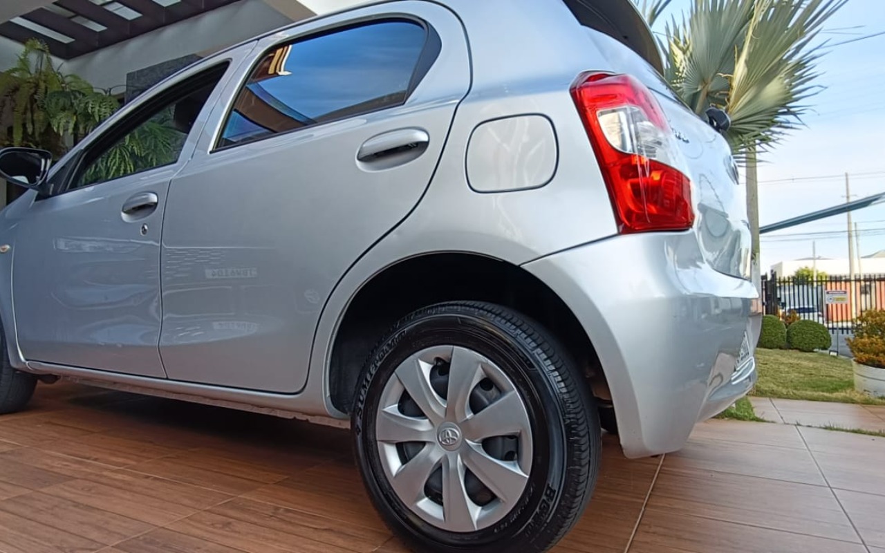 imagem-https://www.socarrao.com.br/sc-vehicle-images-prod/1998396/1781624228167-V2hhdHNBcHAgSW1hZ2UgMjAyNi0wNi0wNyBhdCAxNi4yOS4wOCgzKS5qcGVn.jpeg