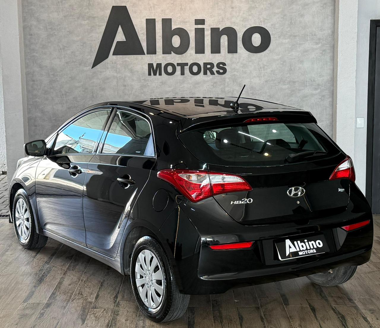 imagem-https://www.socarrao.com.br/sc-vehicle-images-prod/2/1769987682187-7257839OR_1769706231_66_450.jpg
