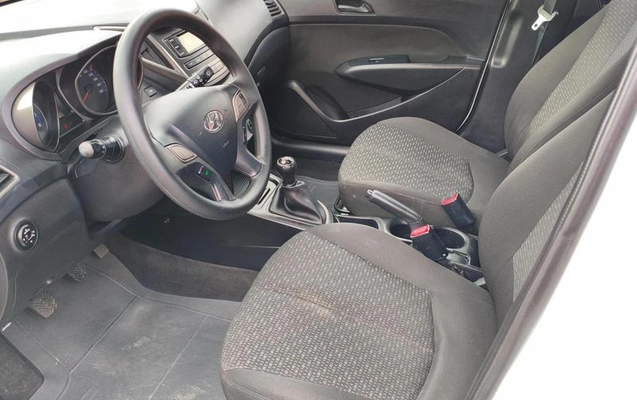 imagem-https://www.socarrao.com.br/sc-vehicle-images-prod/2005388/1784645932861-8115781_15_B_336d9132f7.jpeg