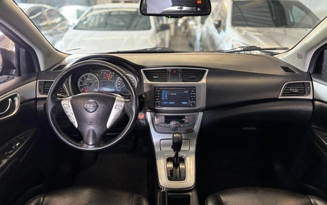 imagem-https://www.socarrao.com.br/sc-vehicle-images-prod/2006190/1789393553823-8088518_6_B_81dbd657a5.jpeg