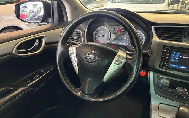 imagem-https://www.socarrao.com.br/sc-vehicle-images-prod/2006190/1789393553828-8088518_9_B_eec209fa5e.jpeg