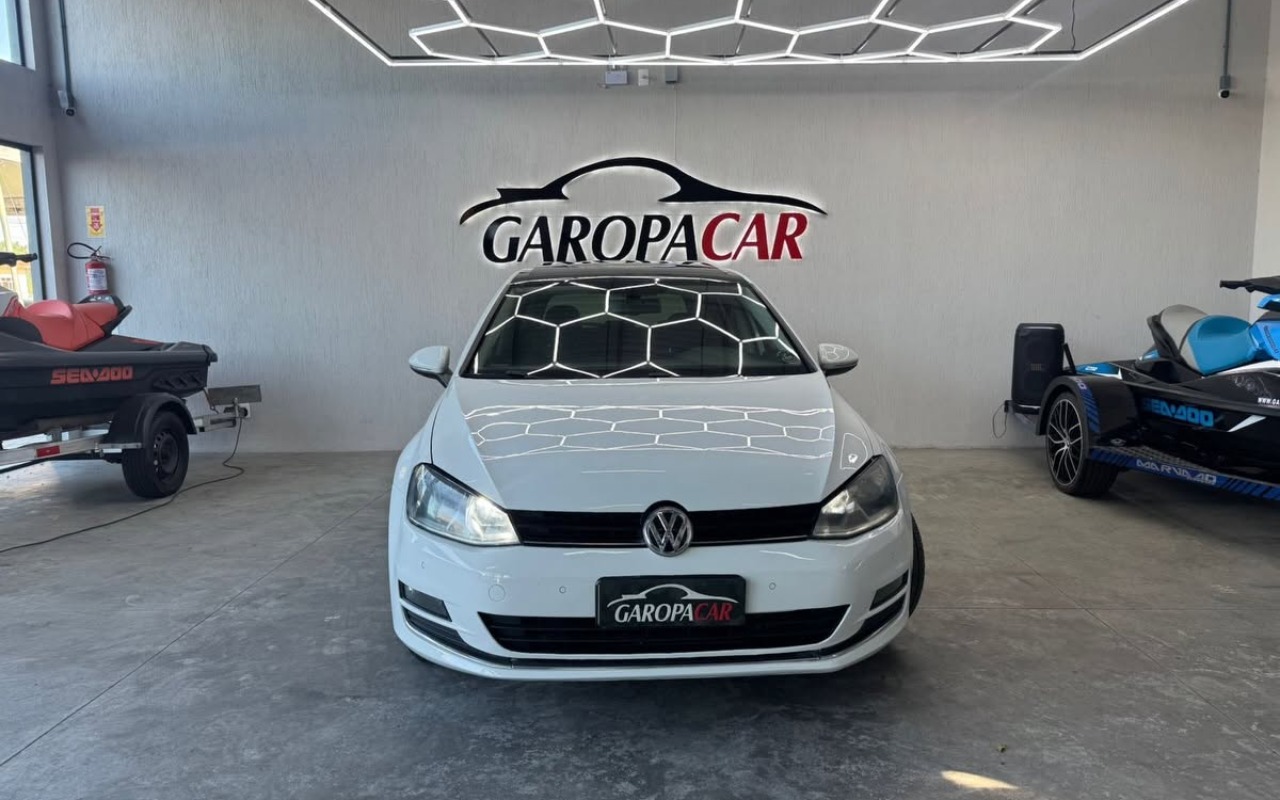 Volkswagen Golf Highline 1.4 TSI 140cv Aut. na cor Branco em Garopaba / SC - 2006196