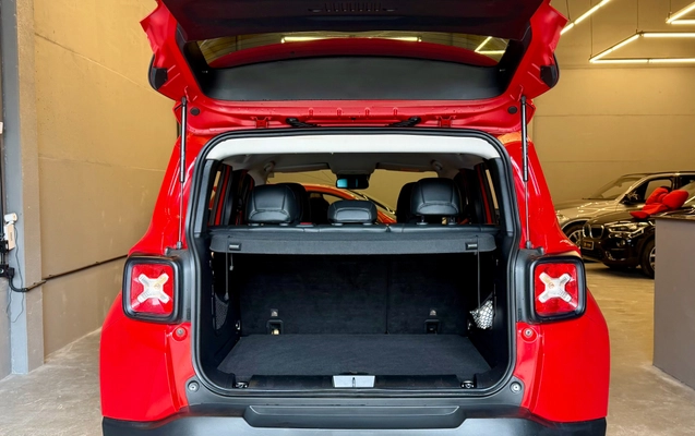 imagem-https://www.socarrao.com.br/sc-vehicle-images-prod/2006308/1788275046967-3534c52d-c6d5-4c2a-bb66-c53e3b71cd40.jpg