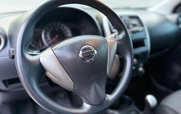 imagem-https://www.socarrao.com.br/sc-vehicle-images-prod/2006433/1780923484807-8076302_0_B_f8c472d605.jpeg
