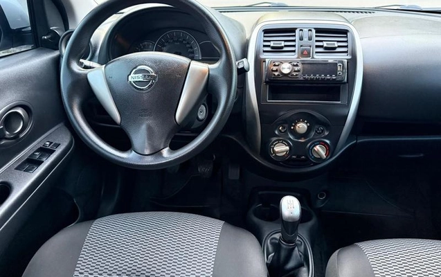 imagem-https://www.socarrao.com.br/sc-vehicle-images-prod/2006433/1780923484807-8076302_4_B_35d50f867d.jpeg
