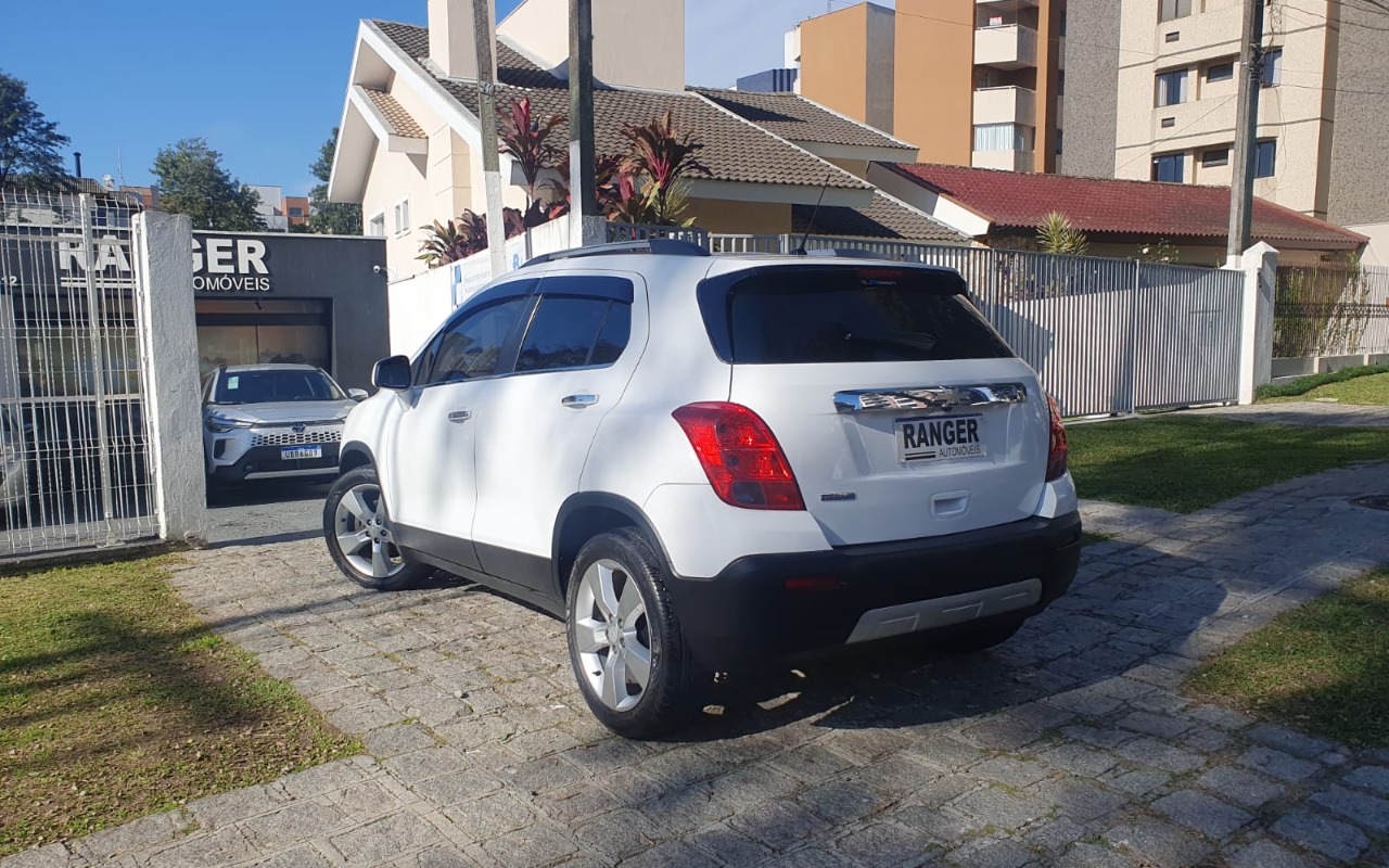 imagem-https://www.socarrao.com.br/sc-vehicle-images-prod/2007305/1780927385129-V2hhdHNBcHAgSW1hZ2UgMjAyNi0wNi0wOCBhdCAxMC4xOS40NSAoMSkuanBlZw.jpeg