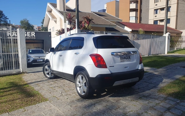 imagem-https://www.socarrao.com.br/sc-vehicle-images-prod/2007305/1780927385129-V2hhdHNBcHAgSW1hZ2UgMjAyNi0wNi0wOCBhdCAxMC4xOS40NSAoMSkuanBlZw.jpeg