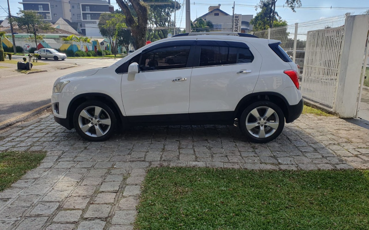 imagem-https://www.socarrao.com.br/sc-vehicle-images-prod/2007305/1780927385380-V2hhdHNBcHAgSW1hZ2UgMjAyNi0wNi0wOCBhdCAxMC4xOC40OS5qcGVn.jpeg